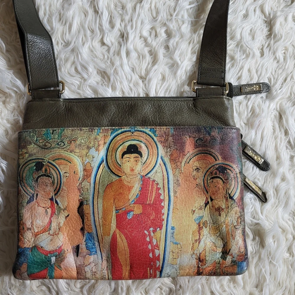 Jeon Los Angeles Clutch / Crossbody Bag - Picture 7 of 13